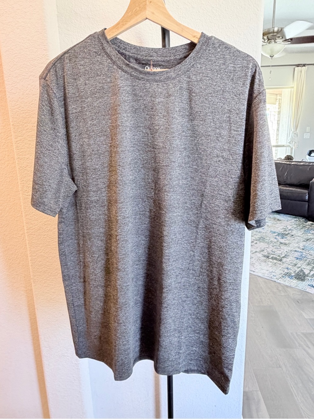 Quince Mens Flowknit Breeze Performance Charcoal Short Sleeve Crewneck T-Shirt L